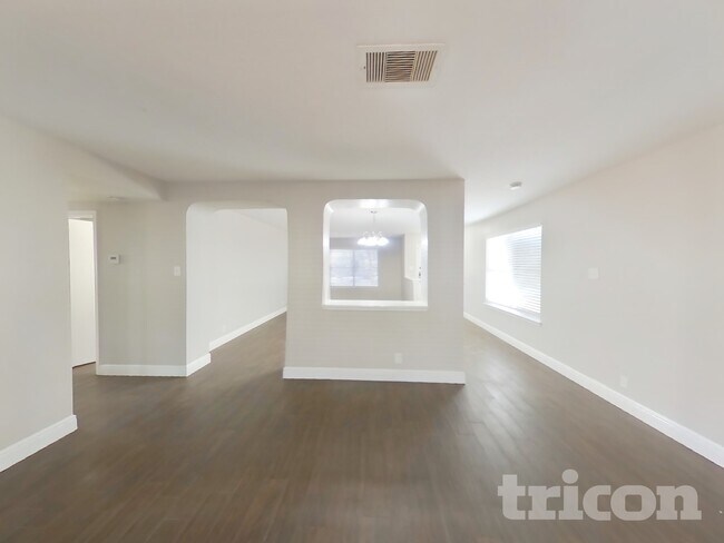 Foto del edificio - 14727 Bending Point