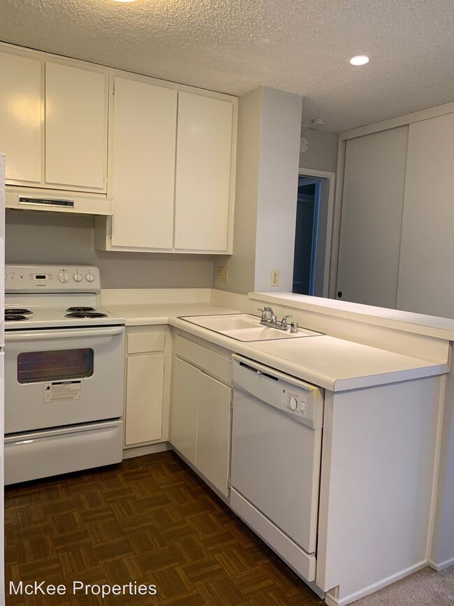 Foto del edificio - 4600 Lamont St