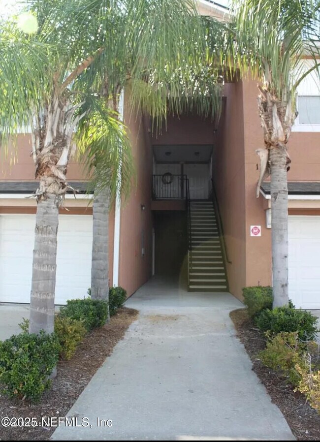 Foto del edificio - 13851 Herons Landing Way