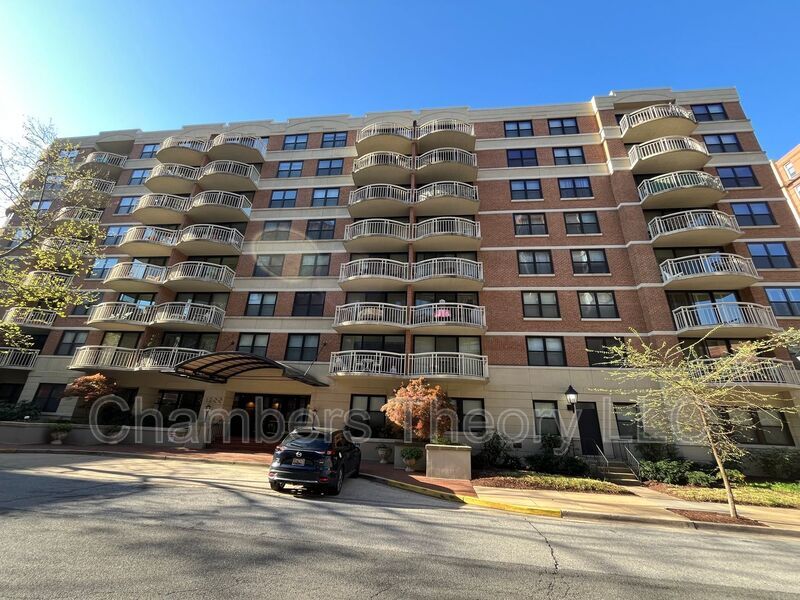 Photo - 1200 Braddock Pl.