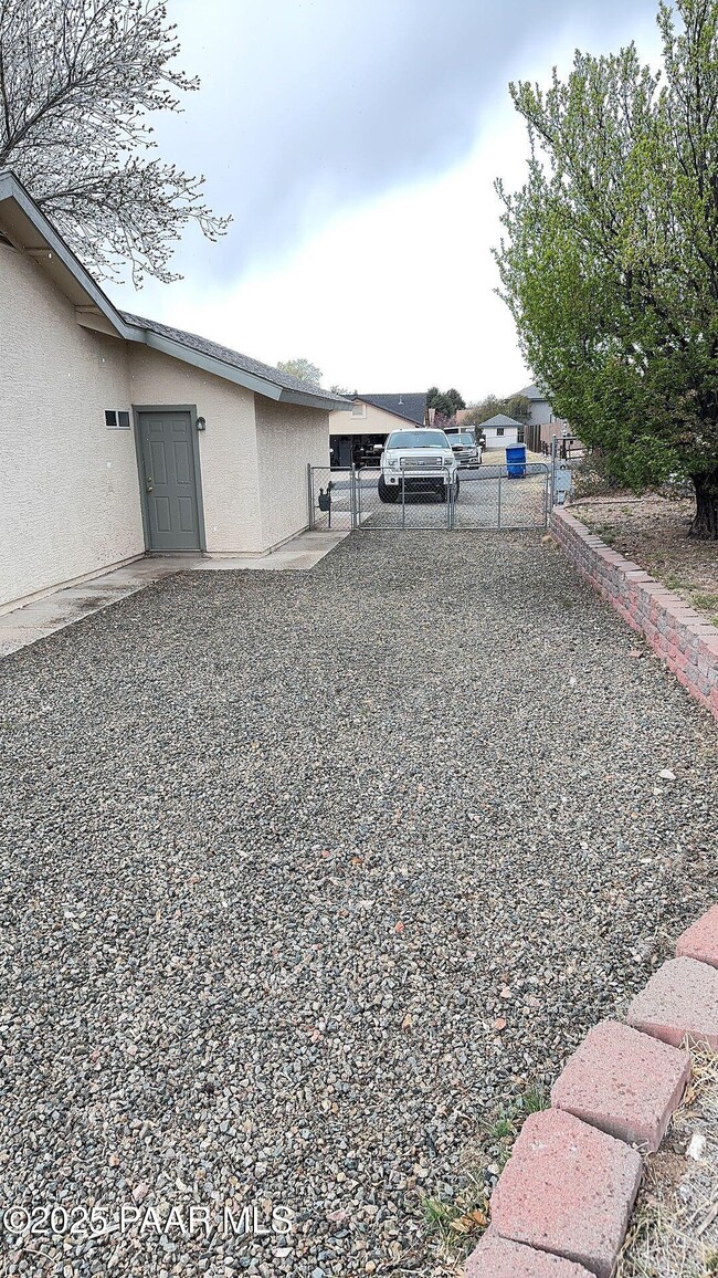 Foto del edificio - 6269 N Little Papoose Dr