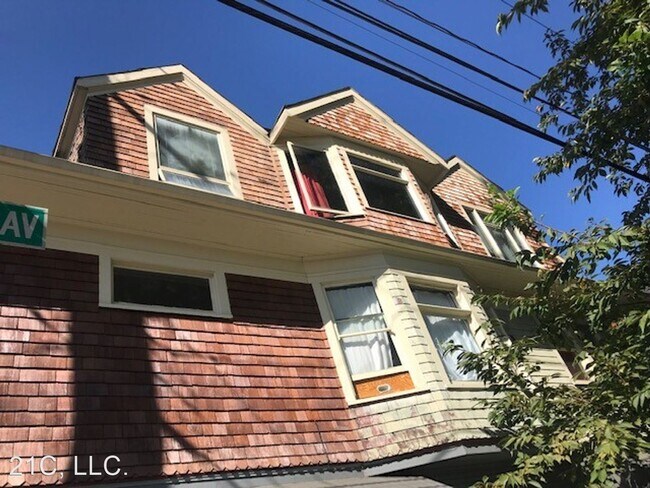 Foto del edificio - 2039 SE Clinton St