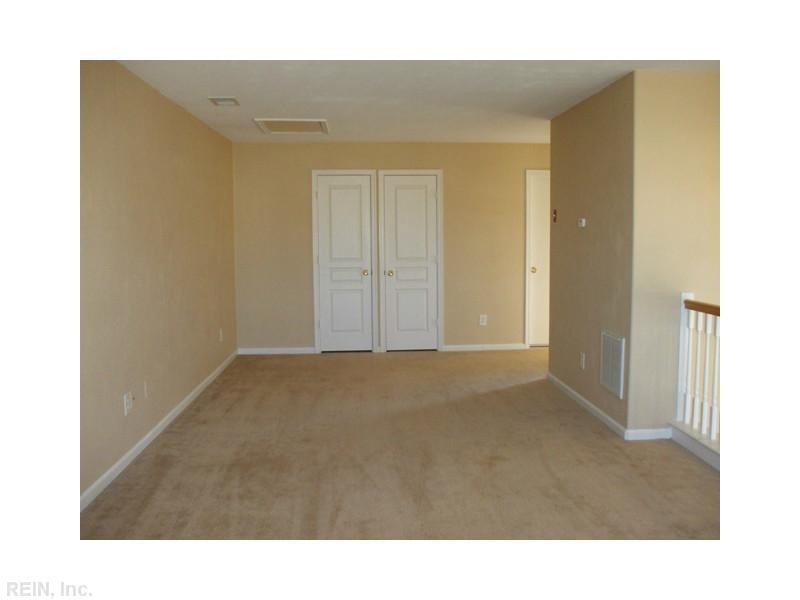 Building Photo - 1051 Bay Breeze Dr