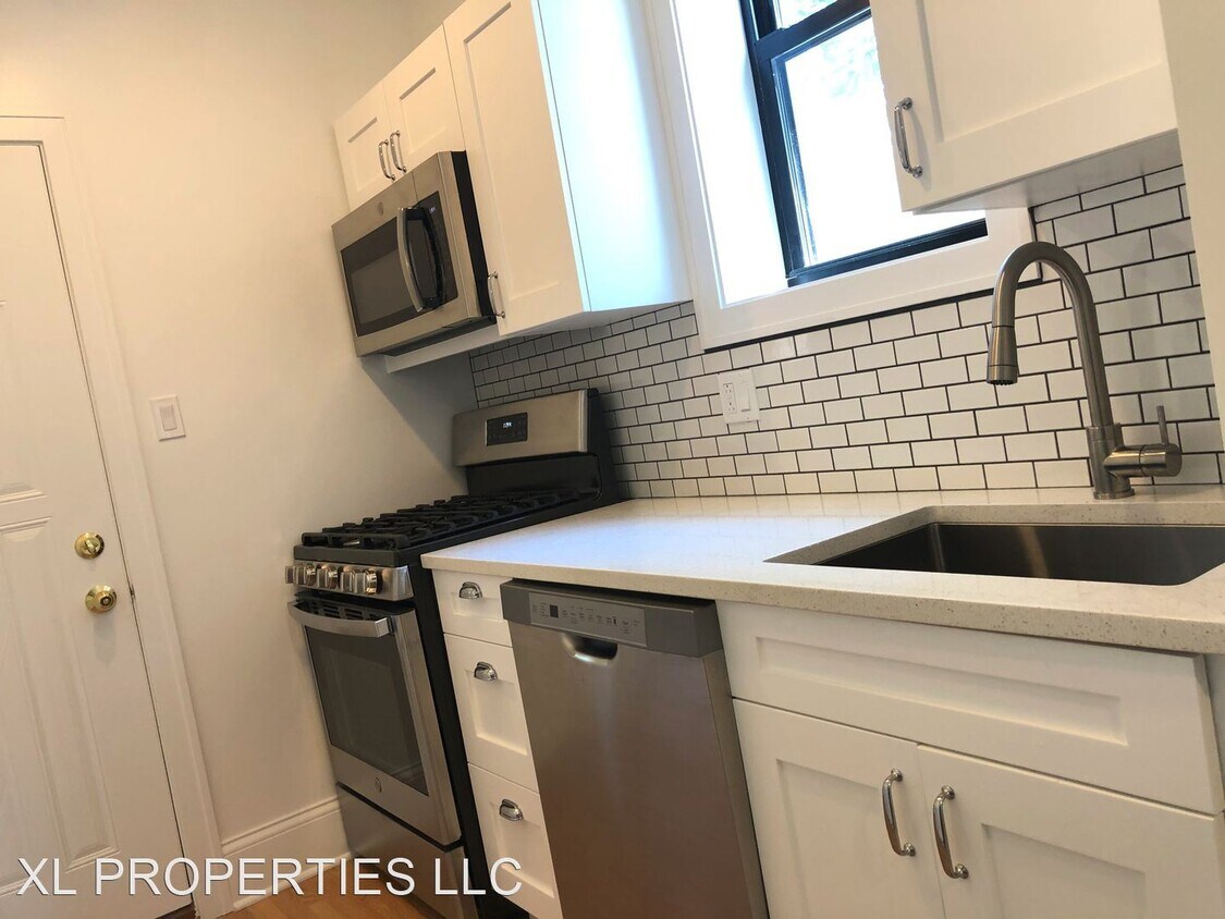Foto principal - 5547 N Lakewood Ave