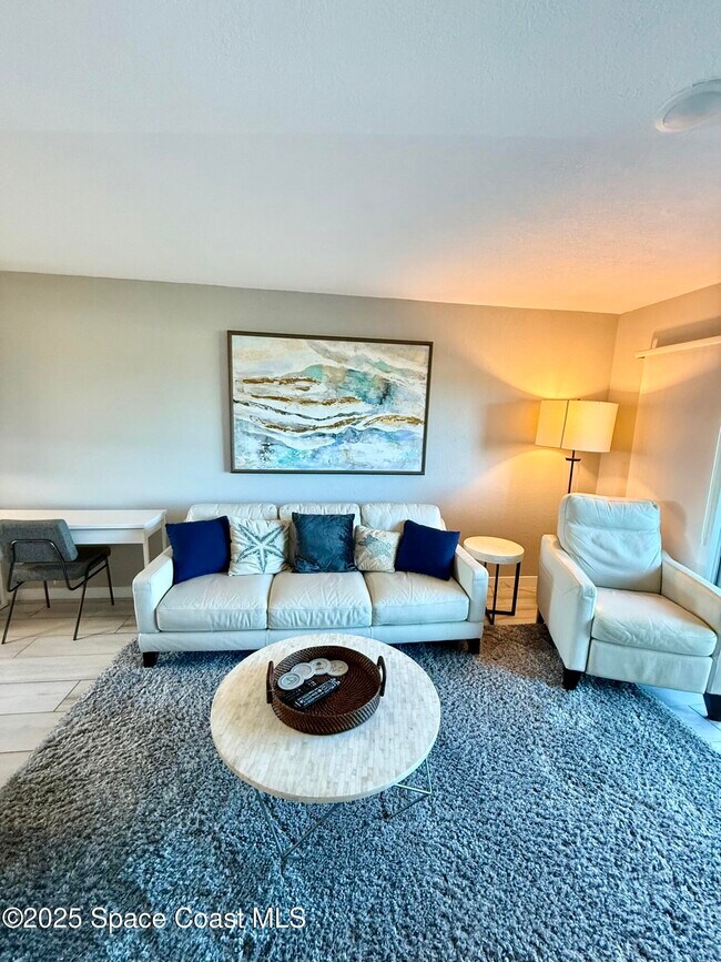 Foto del edificio - 3170 Ocean Shore Blvd