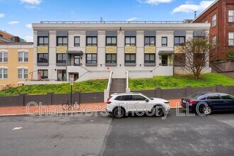 Building Photo - 2422 17th St NW
