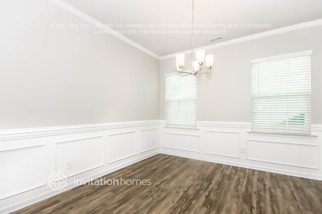 Foto del edificio - 145 Falls Cove Dr