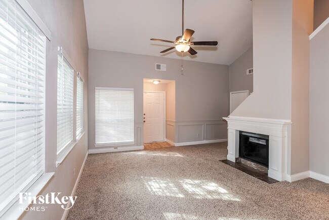 Building Photo - 6708 Windwillow Dr