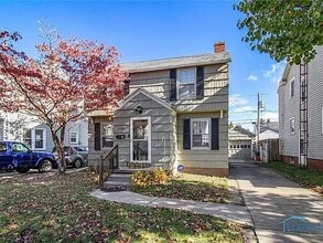 Building Photo - 4348 Lyman Ave