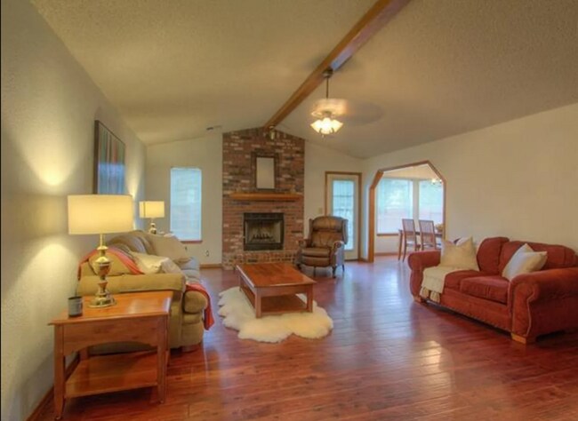 Foto del edificio - 3 Bed | 2 Bath in South Tulsa!