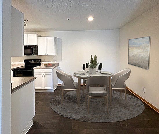 Dining Area - Park Hill at Fairlawn