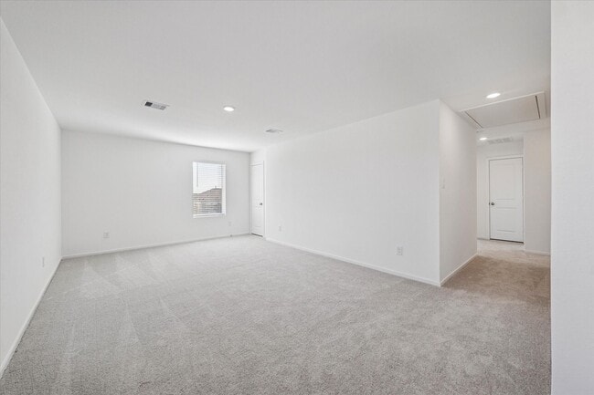 Building Photo - 16207 Rustic Pr Dr