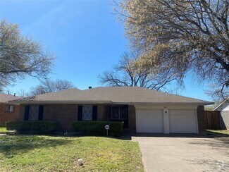Building Photo - 822 Sequoia Dr