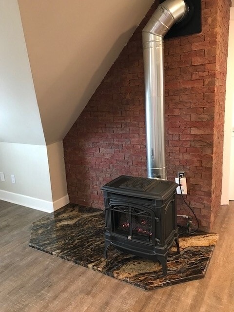 Franklin stove detail - 1339 N Nevada Ave
