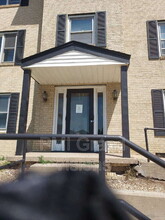 Building Photo - 340 N Monroe St