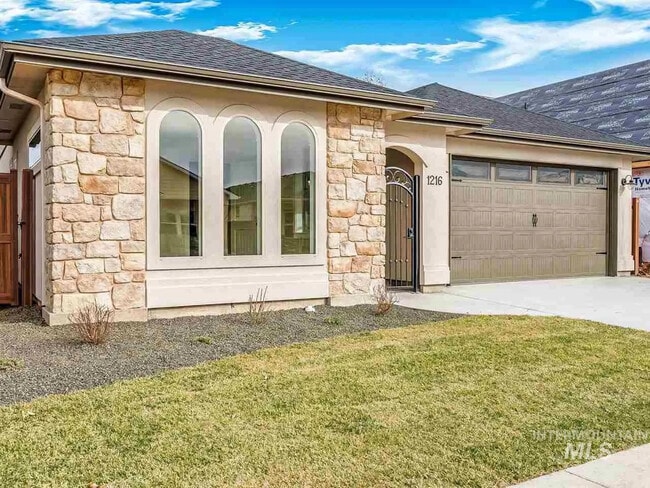 Building Photo - 6631 S Kirra Way