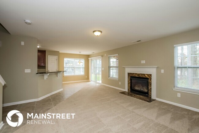 Foto del edificio - 1934 Summit Ridge Ln