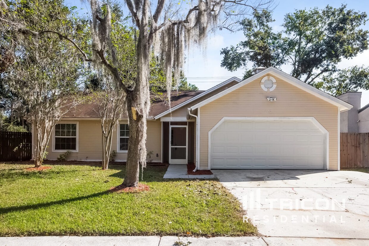 Foto principal - 607 Sweetleaf Dr