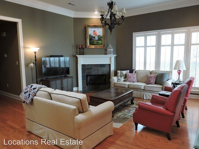 Foto del edificio - 10760 Woodland Oaks Dr