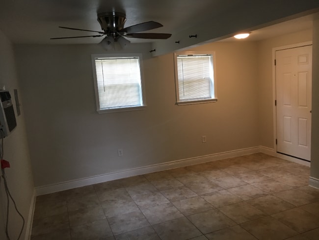 Foto del edificio - 3500 Garrott St