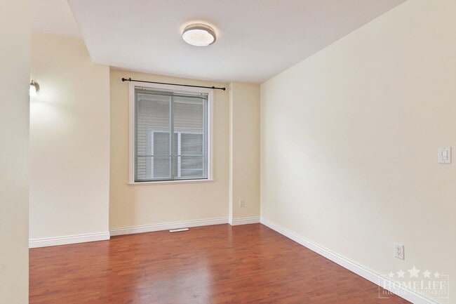 Photo du bâtiment - 3-Bedroom, 3.5-Bathroom home