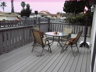 Building Photo - Beautiful Three Bedroom One and half Bath ...