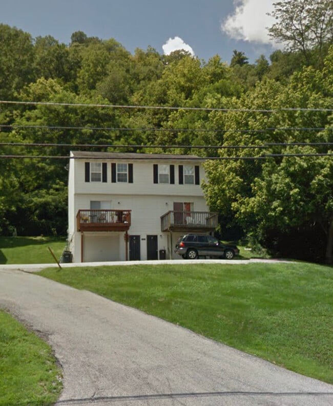 Photo - 11625 IN-56 Townhome