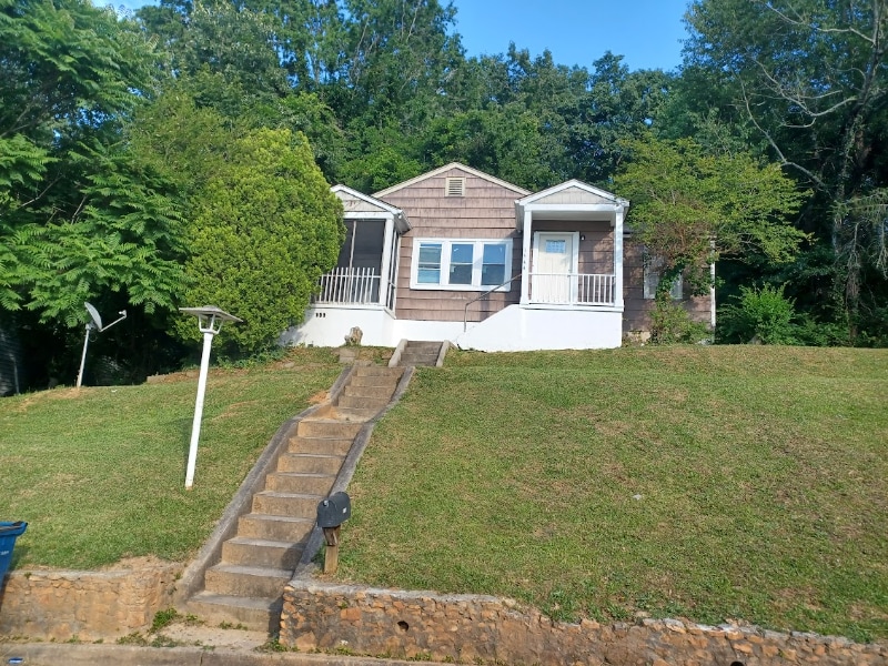 Primary Photo - 1544 Bacon Ave