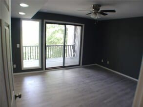 Building Photo - 9 Connie Ln