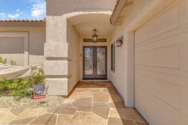 Foto del edificio - 79886 Dandelion Dr