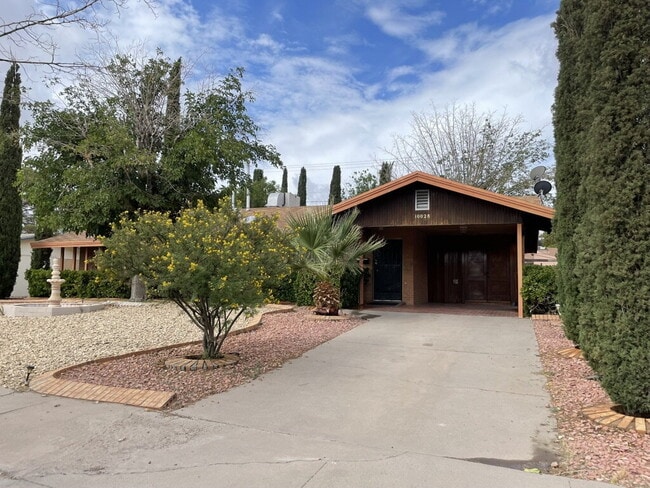 Building Photo - 10028 Cork Dr