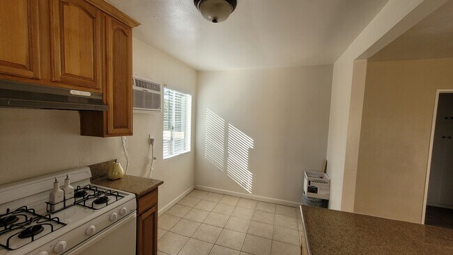 Foto del edificio - 7013 Coldwater Canyon Ave