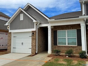 Building Photo - 27573 Brisk Dr