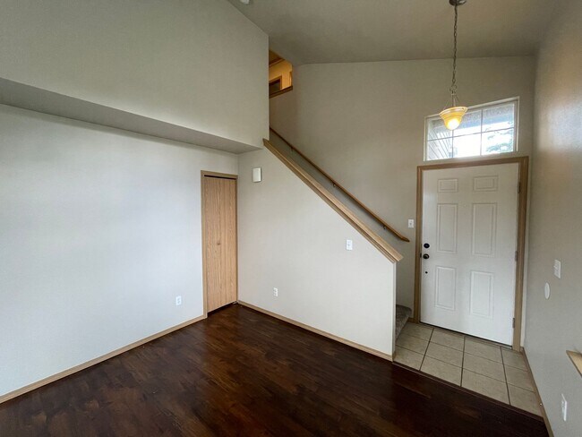 Foto del edificio - Great Location, Tons of Upgrades, Wont Las...