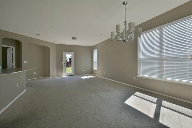 Building Photo - 1721 Verdana Dr