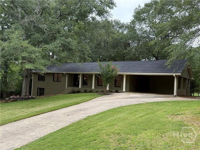 Building Photo - 185 Landor Dr