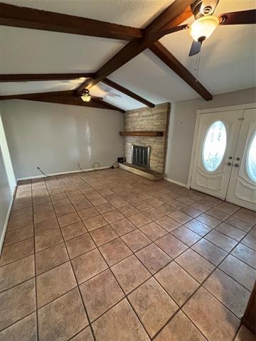 Foto del edificio - 105 Stiles Dr