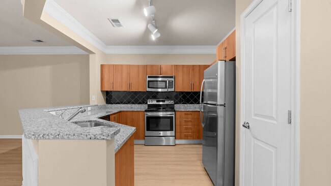 Cocina con electrodomésticos de acero inoxidable - Gaithersburg Station