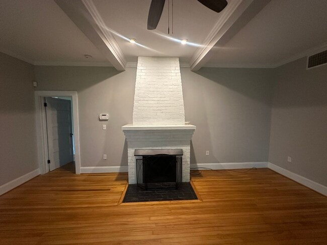 Foto del edificio - Gorgeous 3 Bed 2 Bath Haymount Home