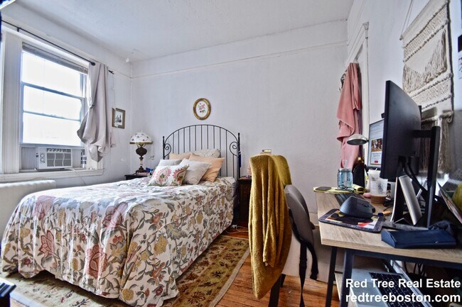 Building Photo - 1691 Commonwealth Avenue