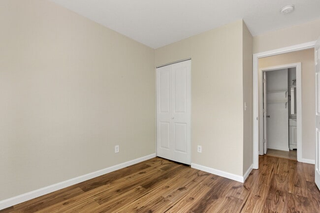 Building Photo - 20612 E Batavia Dr