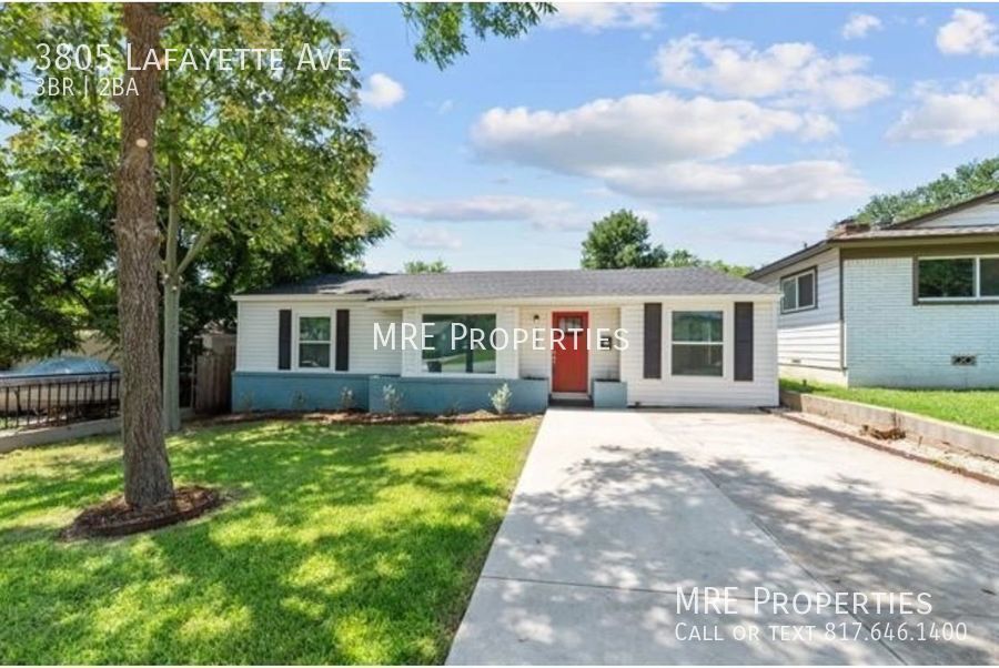 Foto principal - Available mid-June! 3 Bedroom, 2 Bath in F...