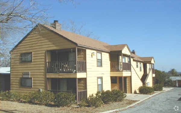 Building Photo - 100 Cloudhaven Dr