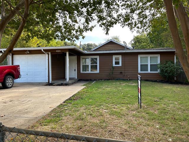 Building Photo - 624 Grande Dr