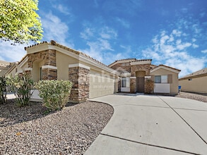 Building Photo - 10525 W Hughes Dr