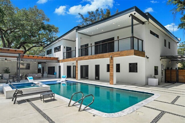 Foto del edificio - 3000 Riverland Rd