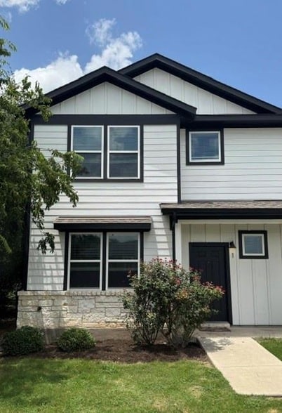 Photo - 202 Evans Street Unit 1 Townhome