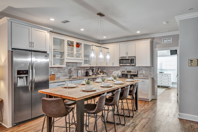 Foto del edificio - 257 Driftwood Rd