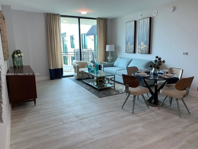 Building Photo - 1300 Ponce de Leon