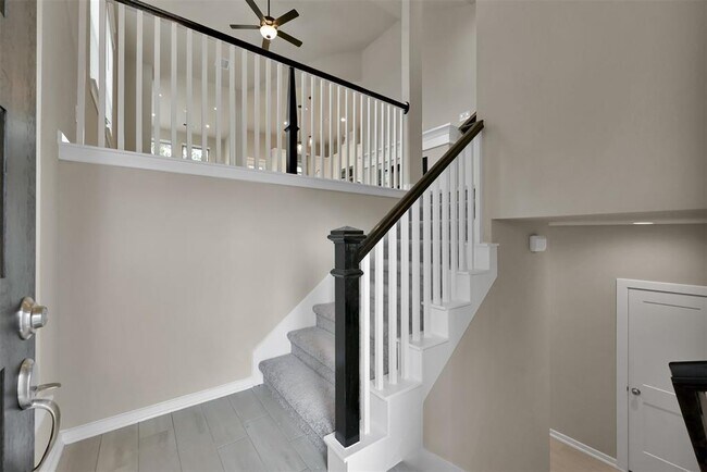 Foto del edificio - 543 Longleaf Pine Dr